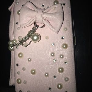 Claire’s iPhone 5s case